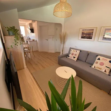 Apartament Dania Esteiro *